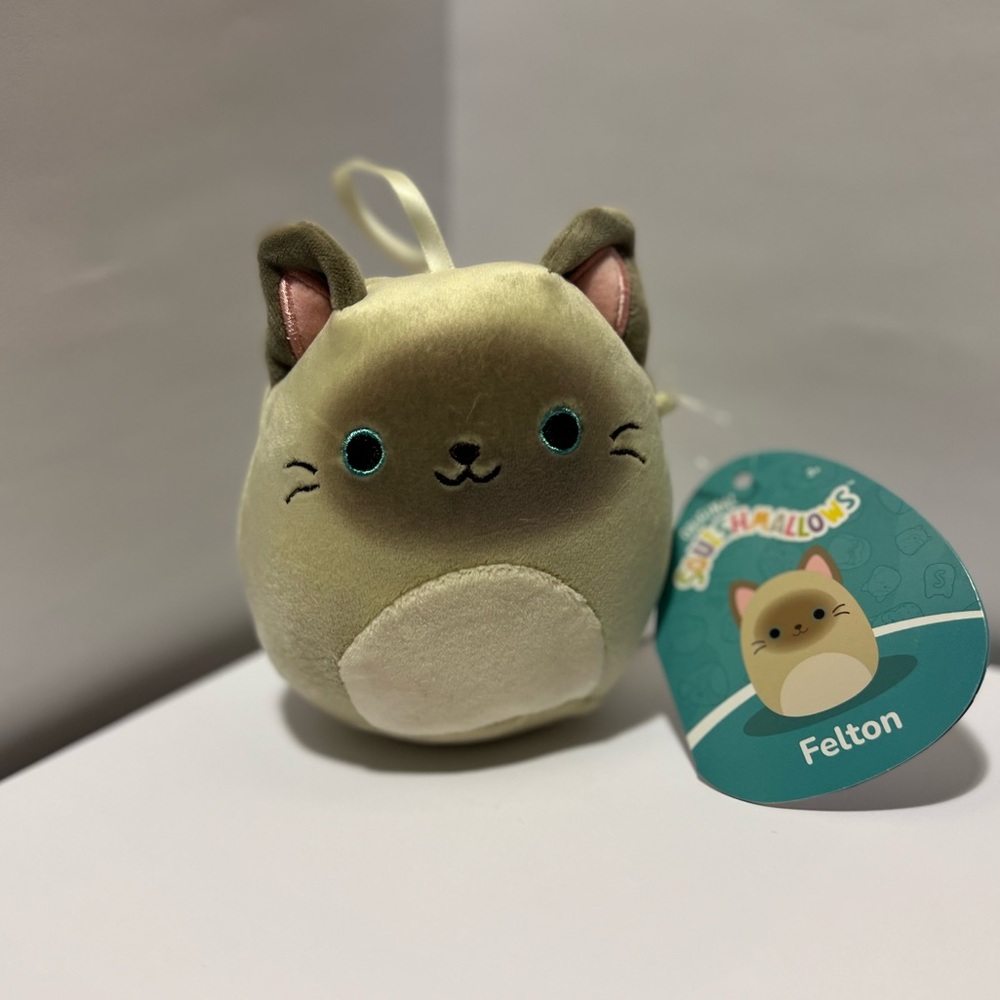 Squishmallow Felton the Cat